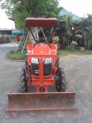 คูโบต้า L3008 4 WD ใบมีดตราช้าง ผาน 5 ช้าง ทำงาน 470ชั่วโมง..เล่มทะเบียนพร้อม