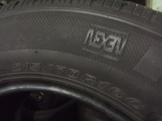 ยางถอดจากรถป้ายแดง 215-70-16 สภาพดีใช้คุ้ม