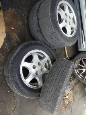 แม็กเดิมติดรถ 4 รู 100 ใส่รถได้หลายรุ่น 4 วงพร้อมยาง