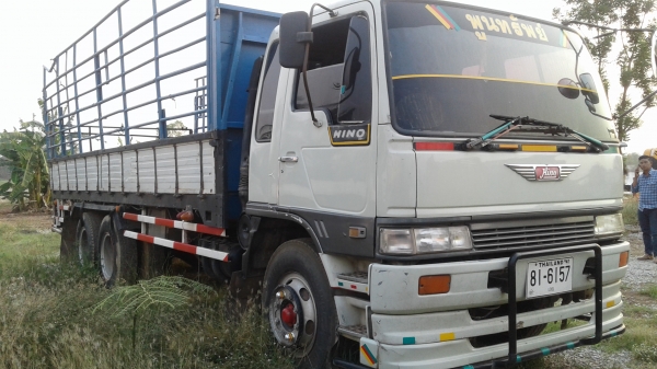 สิบล้อ ฮีโน่  FF3H195ช่วงยาว7.20ม เพาเดียว สภาพดีสวยพร้อมใช้งาน เล่ม ทะเบียนพร้อมโอน