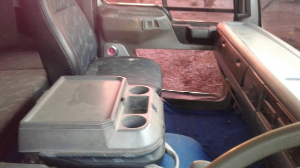 สิบล้อ ฮีโน่  FF3H195ช่วงยาว7.20ม เพาเดียว สภาพดีสวยพร้อมใช้งาน เล่ม ทะเบียนพร้อมโอน