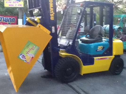 แหล่งรวมรถโฟลค์ลิฟท์งาเทฮิ้งค์ฟอร์คงากระดกเทได้สำหรับตักยางก้อนยางพาราและยางถ้วย