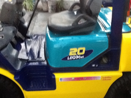 แหล่งรวมรถโฟลค์ลิฟท์งาเทฮิ้งค์ฟอร์คงากระดกเทได้สำหรับตักยางก้อนยางพาราและยางถ้วย