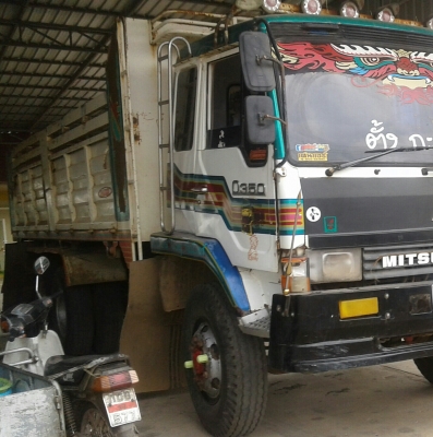 สิบล้อ มิตซู FN527 TF-39&times;&times;&times; 220โบว์ เบรคเกียร์ใหญ่10สปีส 2เพา สภาพดีสวยพร้อมใช้งาน ทะเบียนพร้อมโอน