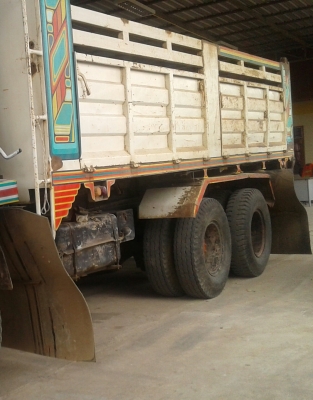 สิบล้อ มิตซู FN527 TF-39&times;&times;&times; 220โบว์ เบรคเกียร์ใหญ่10สปีส 2เพา สภาพดีสวยพร้อมใช้งาน ทะเบียนพร้อมโอน