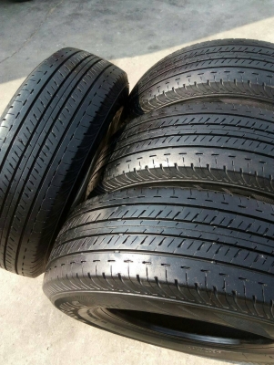 215/70R15 BRIDGESTONE DURAVIS R611 ชุด 4 เส้น สวย ดอกหนาครับ tel.081-427-3941 ไอดีไลน์ 0814273941 215/70R15 BRIDGESTONE DURAVIS R611 ชุด 4 เส้น สวย ดอกหนาครับ tel.081-427-3941 ไอดีไลน์ 0814273941