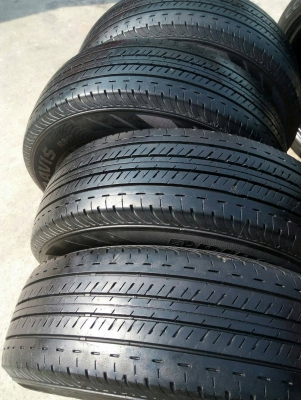 215/70R15 BRIDGESTONE DURAVIS R611 ชุด 4 เส้น สวย ดอกหนาครับ tel.081-427-3941 ไอดีไลน์ 0814273941 215/70R15 BRIDGESTONE DURAVIS R611 ชุด 4 เส้น สวย ดอกหนาครับ tel.081-427-3941 ไอดีไลน์ 0814273941