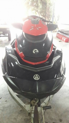 ขายด่วนjet ski seadoo 260 ปี2011พร้อมเทรเล่อร์