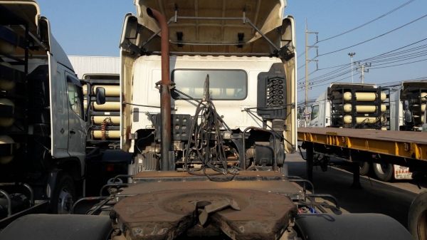 หัวลาก ฮีโน่ 380