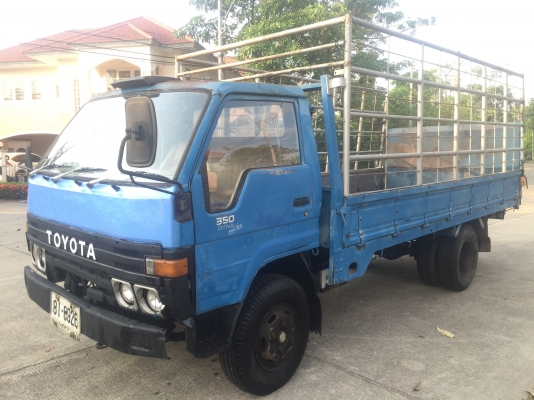 115แรง ยาว4.50เมตร เครื่องดี คัสซีดี ยางดี พร้อมใช้ ภาษีพร้อมเล่มพร้อมโอน