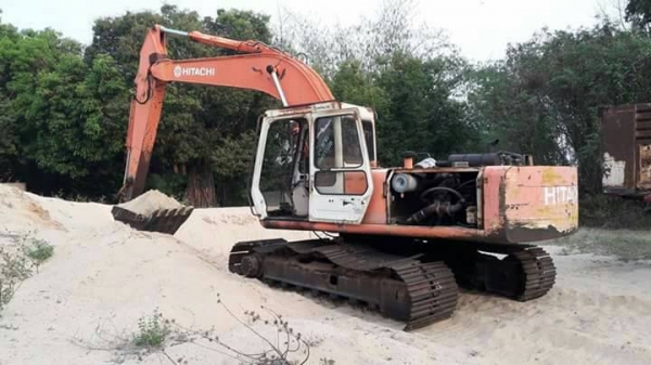 ขายรถขุด แบคโค HITACHI EX200-1 สภาพพร้อมใช้งาน เอกสารใบซื้อขาย สนใจโทร 090-8588220คุณนะ 093-3258446คุณบิว หรือเข้าดูสินค้าอื่นๆได้ที่ www.truck.in.th/498 หรือเพจFacebook ณรงค์ ซื้อขายรถมือสอง (เว็บไซต์ส่วนตัว) หรือFacebook คุณนะ รถบรรทุก ขายรถขุด แบคโค HITACHI EX200-1 สภาพพร้อมใช้งาน เอกสารใบซื้อขาย สนใจโทร 090-8588220คุณนะ 093-3258446คุณบิว หรือเข้าดูสินค้าอื่นๆได้ที่ www.truck.in.th/498 หรือเพจFacebook ณรงค์ ซื้อขายรถมือสอง (เว็บไซต์ส่วนตัว) หรือFacebook คุณนะ รถบรรทุก