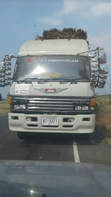 ขายรถหัวลาก เครื่อง260แรง EK100 เครื่องดี 2เพลา รถสวยแอร์เย็น เอกสารพร้อมโอน สนใจโทร 090-8588220คุณนะ 093-3258446คุณบิว หรือเข้าดูสินค้าอื่นๆได้ที่ www.truck.in.th/498 หรือเพจFacebook ณรงค์ ซื้อขายรถมือสอง (เว็บไซต์ส่วนตัว) หรือFacebook คุณนะ รถบรรทุก