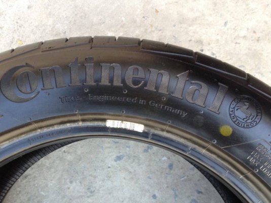 ยาง Continental 225-55-17 ปี 16 ถอดป้ายแดง ครบชุด 4 เส้น 7500 ยางสวยตุ่มหน้ายางยังอยู่สวยๆไม่มีปะไม่บวมดอกเต็มๆยางเหลือเยอะวิ่งใด้อีกนานค่ะ