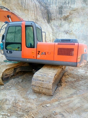 ขายรถขุด แบคโค HITACHI ZX200-1 รถสวยสภาพดี มีเอกสารพร้อมโอน สนใจโทร 090-8588220คุณนะ 093-3258446คุณบิว หรือเข้าดูสินค้าอื่นๆได้ที่ www.truck.in.th/498 หรือเพจFacebook ณรงค์ ซื้อขายรถมือสอง (เว็บไซต์ส่วนตัว) หรือFacebook คุณนะ รถบรรทุก