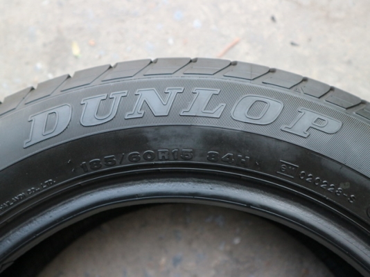 ยาง DUNLOP 185-60-15 ปี 15 ครบชุด 4 เส้น 3500 สภาพสวยๆดอกยางนิ่มๆไม่มีปะไม่บวมเอาไปวิ่งกันยาวๆราคาเบาๆค่ะ