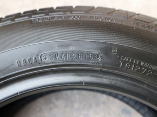 ยาง DUNLOP 185-60-15 ปี 15 ครบชุด 4 เส้น 3500 สภาพสวยๆดอกยางนิ่มๆไม่มีปะไม่บวมเอาไปวิ่งกันยาวๆราคาเบาๆค่ะ