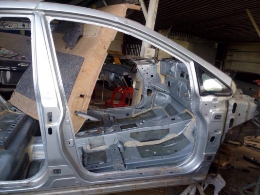 ขายอะหลั่ยถอดรถNISSAN TIDA 2010.   4ประตูไฟ ตู้แอร์,เบาะ,เครื่อง,เกียร์1.6 สอบถามมามีทุกชิ้น