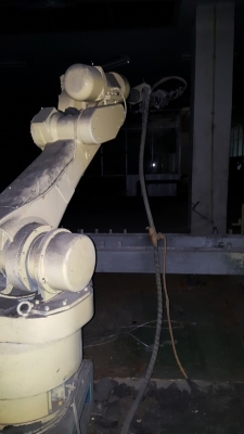 โรบอตพ่นสีมี 4 ชุดราคาชุดละ 20,000 บาท