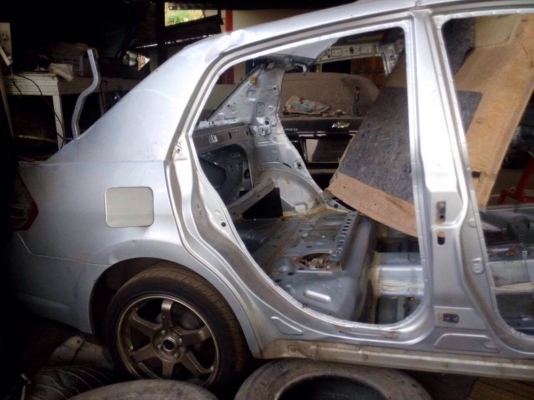 ขายอะหลั่ยถอดรถNISSAN TIDA 2010.   4ประตูไฟ ตู้แอร์,เบาะ,เครื่อง,เกียร์1.6 สอบถามมามีทุกชิ้น