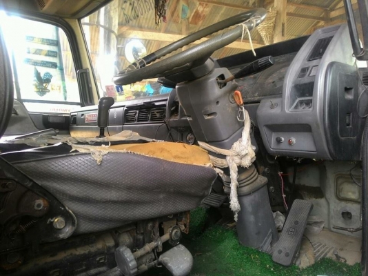 ขายรถ6ล้อ ยาว7.20เมตร FF3H เครื่อง195แรง ห้างแท้ ยาง900ขอบ20 รถสวยสภาพดี เอกสารพร้อมโอน สนใจโทร 090-8588220คุณนะ 093-3258446คุณบิว หรือเข้าดูสินค้าอื่นๆได้ที่ www.truck.in.th/498 หรือเพจFacebook ณรงค์ ซื้อขายรถมือสอง (เว็บไซต์ส่วนตัว) หรือFacebook คุณนะ ร