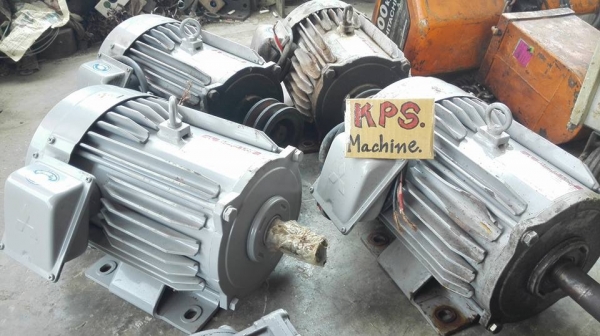 ** ขายแล้วครับ!! ** มอเตอร์ Mitsubishi 3 HP 380V รุ่นใหม่ชนห้าง SF-JR สภาพใหม่เก่าเก็บขึ้นงานนับชั่วโมงมาเทสได้เลย.