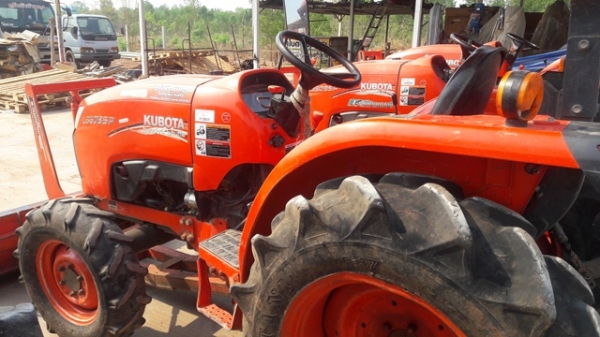 ขาย L3608SP  ดาวน์ 10,000 บาท    โทร 0819741219  รถอยู่ที่อำเภอศรีธาตุ