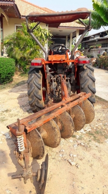 รถไถคูโบต้า  L34  อุปกรณ์ 3 ชิ้นครับ ราคาถูกมากๆ