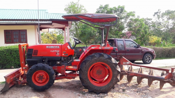 รถไถคูโบต้า  L34  อุปกรณ์ 3 ชิ้นครับ ราคาถูกมากๆ