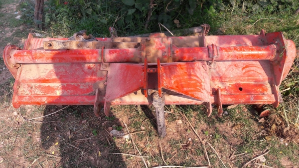 รถไถคูโบต้า  L34  อุปกรณ์ 3 ชิ้นครับ ราคาถูกมากๆ