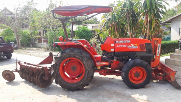 รถไถคูโบต้า  L34  อุปกรณ์ 3 ชิ้นครับ ราคาถูกมากๆ