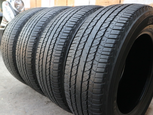 ยาง Bridgstone 265-60-18 ปี 13 ครบชุด 4 เส้น 4000 สภาพสวยๆไม่บวมดอกยางเหลือเยอะ เอาไปวิ่งกันใด้อีกยาวค่ะ