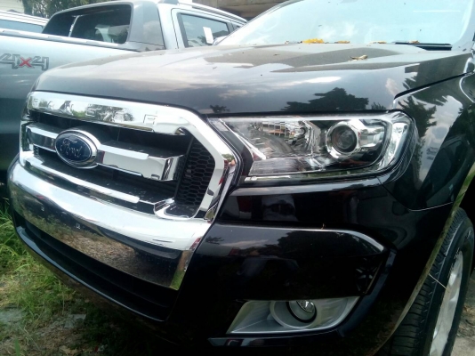 รถแกร่ง Ford open cab 3.2 4x4 M/T