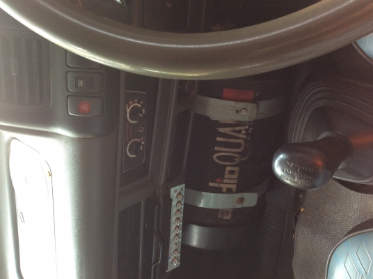 ขายรถ Isuzu 6 ล้อสภาพเทพ 130 แรงม้า แอร์เย็น รถห้าง มีคอกให้ด้วย