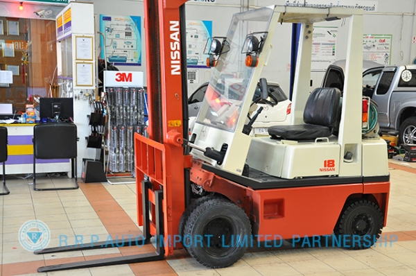 ขายรถโฟล์คลิฟท์มือสอง NISSAN รุ่น H01-001314 ราคา175,000 บาทนำเข้าจากประเทศญี่ปุ่น 100\% ไม่เคยใช้งานในประเทศไทย