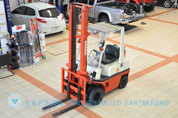 ขายรถโฟล์คลิฟท์มือสอง NISSAN รุ่น H01-001314 ราคา175,000 บาทนำเข้าจากประเทศญี่ปุ่น 100\% ไม่เคยใช้งานในประเทศไทย