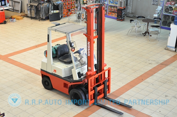 ขายรถโฟล์คลิฟท์มือสอง NISSAN รุ่น H01-001314 ราคา175,000 บาทนำเข้าจากประเทศญี่ปุ่น 100\% ไม่เคยใช้งานในประเทศไทย