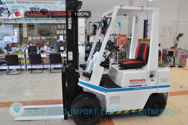 ขายรถโฟล์คลิฟท์มือสอง NISSAN รุ่น H01-001314 ราคา175,000 บาทนำเข้าจากประเทศญี่ปุ่น 100\% ไม่เคยใช้งานในประเทศไทย