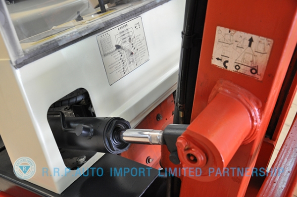 ขายรถโฟล์คลิฟท์มือสอง NISSAN รุ่น H01-001314 ราคา175,000 บาทนำเข้าจากประเทศญี่ปุ่น 100\% ไม่เคยใช้งานในประเทศไทย