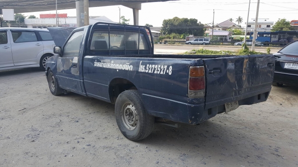 ISUZU SPARK EX 2.5 1996 ISUZU SPARK EX 2.5 1996