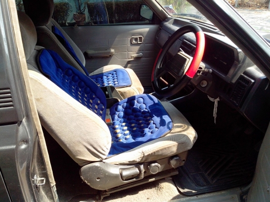 mazada b2200 ปี89 ตัว4ประตู mazada b2200 ปี89 ตัว4ประตู