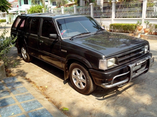 mazada b2200 ปี89 ตัว4ประตู mazada b2200 ปี89 ตัว4ประตู