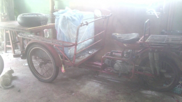 ขายรถทำมาหากินครับเครื่อง HONDA 4 จังหวะ 50 cc. ใช้งานได้เลย ขายรถทำมาหากินครับเครื่อง HONDA 4 จังหวะ 50 cc. ใช้งานได้เลย