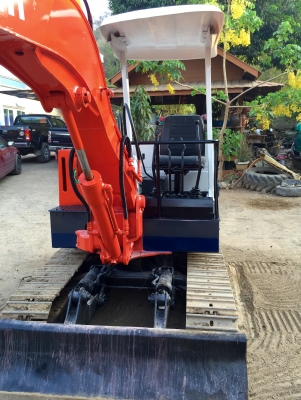 KOBOTA KH-11 ขนาดPC-30 รถเก่านอกแท้ <มีVDOให้ชม> มีเอกสาร ☎️ติดต่อ 085-5632278 (ราคาต่อรองได้)