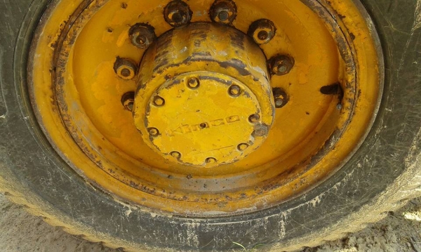 **290,000 บ.ต่อรอง/// รถตักล้อยาง JH30B เอวแข็ง ขยายบุ้งกี๋ ต่อแขน ครบ พร้อมใช้ เครื่อง/ปั้ม เดิม เก่านอก ใช้งานมาประมาณปีกว่า สวยเดิม สัญญาซื้อขาย **ขาย KOMATSU JH30B รถตักล้อยาง เอวแข็ง ต่อแขน ขยายบุ้งกี๋แล้ว สภาพพร้อมใช้งาน บอดี้สวย เอกสารสัญญาซื้อขาย