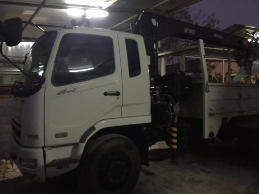 ขายหกล้อติดเครน หกล้อ. มิชูบิชิ. ปี57 วิ้ง 18000 กิโล กะบะเห็ลก ยาว 4.30 เมตร พร้อมเครน 7ตัน. 4ชัก. ยาว. 18 เมตร