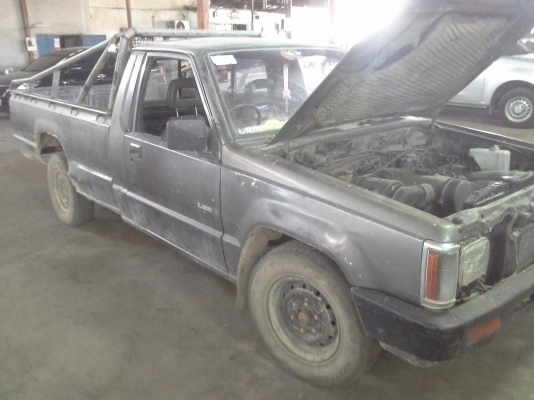 ขายMITSUBISHI L200หัวเดียวเครื่อง4D56(ไม่มีทะเบียน) เอาเฉพาะเครื่องเกีย25000