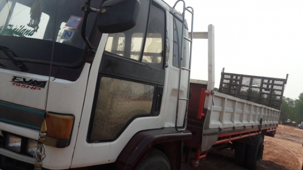 ขาย อิซูซุร็อคกี้ สนใจ โทร 0845481088