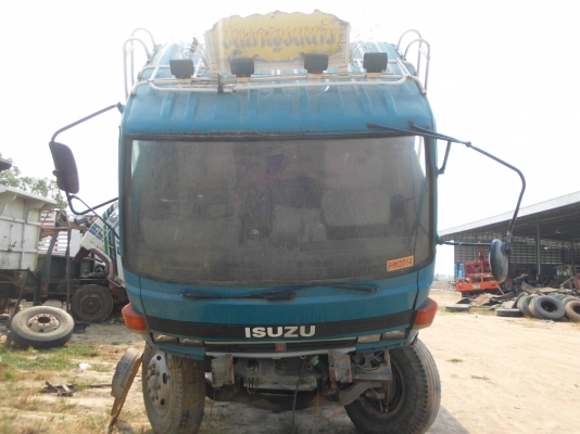 ขายรถบรรทุกอิซูซุร็อคกี้ 10ล้อดั้ม สภาพพร้อมใช้งาน มีเอกสารการโอน สนใจโทร 0808255385,0844966119