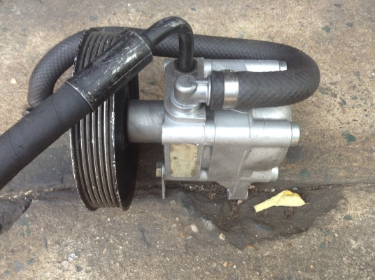 ขายปั๊มเพาเวอร์BMW E39