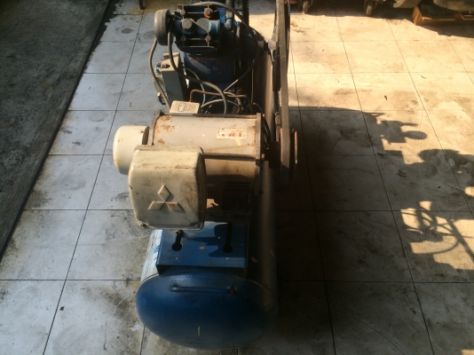 ขายปั้มลม  puma  ถัง  148  ลิตร มอเตอร์  2  แรง